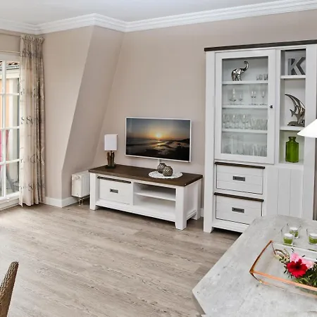 Апартаменты Unter Den Kolonnaden - 27-18 *